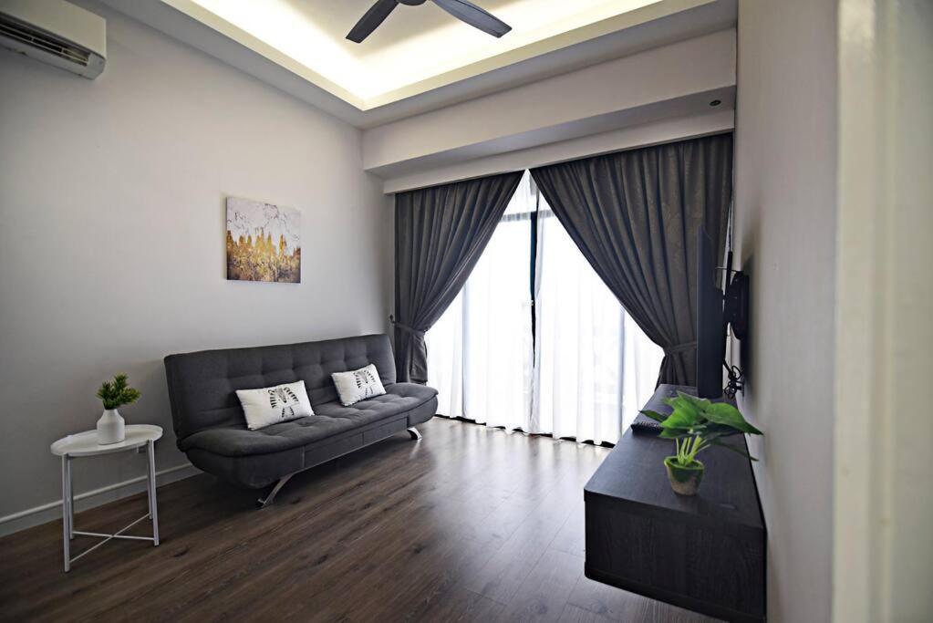 Instay Costa Mahkota Next To Mahkota Parade Malacca Eksteriør billede